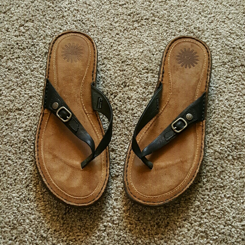 UGG women leather black sandals slide size 9